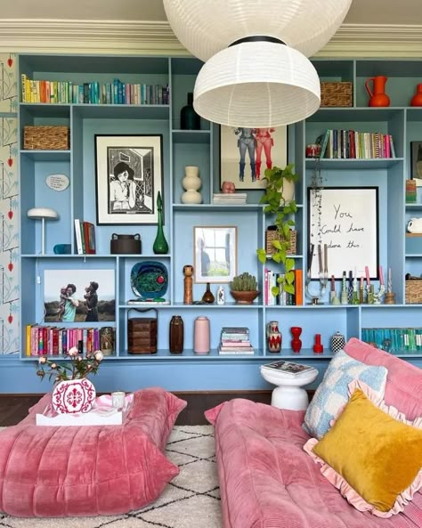 11 Clever Bookshelf Decor Ideas for Every Style | Apartment Therapy Colourful Living Room, Bookshelf Decor, Colorful Home, Maximalism, Living Room Inspo, Home Library, Dream House Decor, 인테리어 디자인, Sitting Room