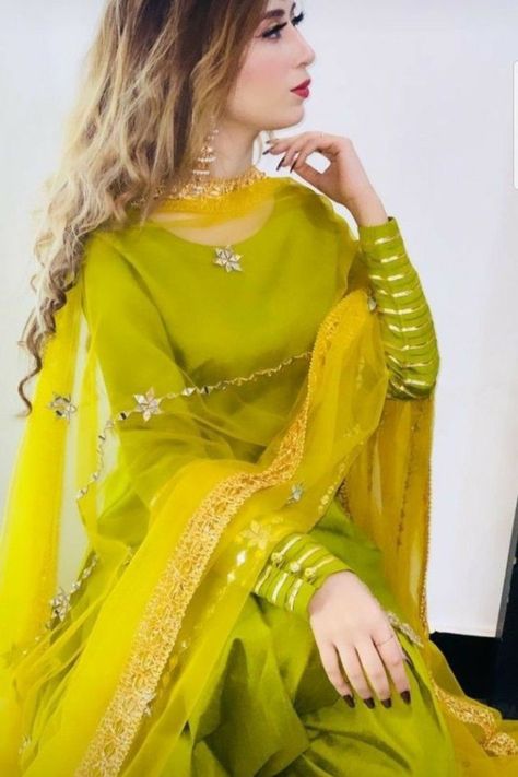 Latest and stylish mahndi Mayans party wear dress designing ideas 2023 for women and girls. #mehndi #henna #wedding #hennaart #hennaartist #mehndidesigns #hennatattoo #mehendi #mehndidesign #hennadesign #mehndiartist #hennadesigns #mehndiart #bride #bridalhenna #hennainspire #art #hennalove #indianwedding #bridalmehndi #bridal #mehandi #love #hennawedding #pakistaniwedding #hennainspo #mehndilove #whitehenna #mehndibride #hennainspiration Mehndi Dress, Stylish Short Dresses, Pakistani Fashion Party Wear, Pakistani Dresses Casual, Beautiful Pakistani Dresses, Simple Pakistani Dresses, Sleeves Designs For Dresses, Designer Party Wear Dresses, Frocks For Girls