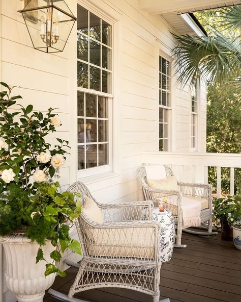 Katie Lindquist Interiors | Porch parties are the best parties! Being able to design this front porch to make it both welcoming and practical was made easy with… | Instagram White Interior Paint Colors, White Dove Exterior Paint, White Dove Exterior, White Dove Benjamin Moore, White Interior Paint, Porch Parties, Benjamin Moore White, White Dove, White Paint Colors