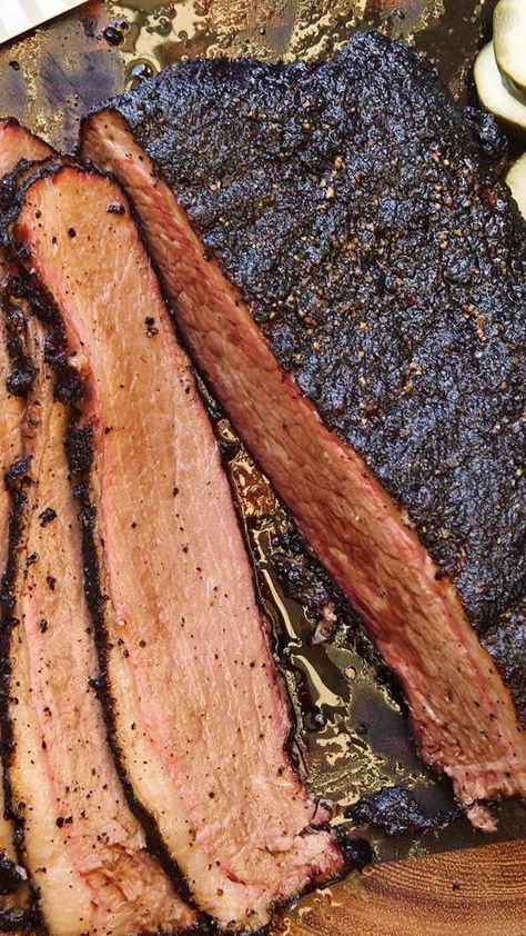 Brisket Meat, Tender Brisket, Brisket Recipes Smoked, Brisket Recipe, Bbq Brisket, Smoked Beef Brisket, Sous Vide Recipes, Brisket Recipes, Smoked Beef