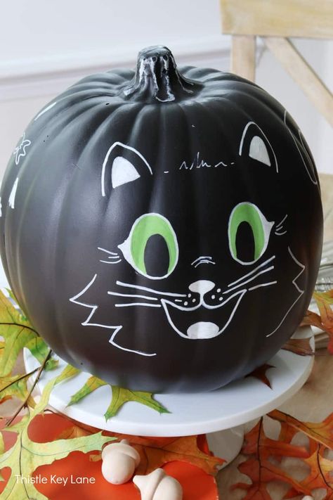 How To Make A Black Cat Pumpkin - Thistle Key Lane Kid Friendly Halloween Decorations, Halloween Pumpkin Crafts, Black Cat Pumpkin, Black Cat Painting, Pumpkin Drawing, Kid Friendly Halloween, Pumpkin Painting Ideas, Halloween Pumpkin Designs, Halloween Centerpiece