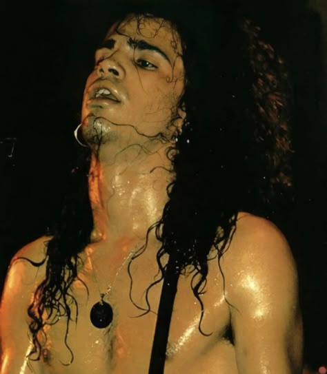 Axl Rose Slash, Saul Hudson, Curly Wurly, 80s Men, Good Shampoo And Conditioner, Christian Kane, Patrick Dempsey, Mel Gibson, Axl Rose