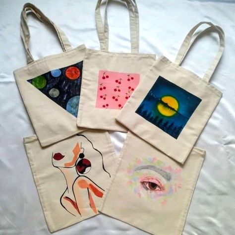 Canvas Cloth Painting, Handmade Tote Bags Diy, Tote Bag Designs Paint, Painted Tote Bag Aesthetic, Canvas Bag Ideas, Tote Bag Design Ideas Aesthetic, Canvas Bag Painting, Tote Bag Aesthetic Design, Painting Tote Bags