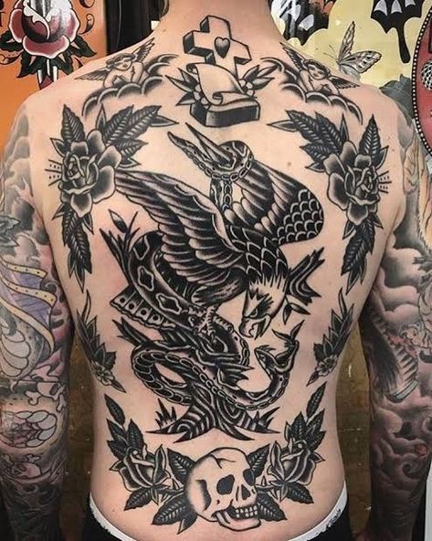 Old School Back Piece Tattoo, Trad Back Tattoo, Back Tattoo Traditional, Traditional Back Piece Tattoo, Traditional Tattoo Back, American Traditional Back Piece, Traditional Tattoo Back Piece, Back Piece Tattoo Men, Vintage Tattoo Ideas