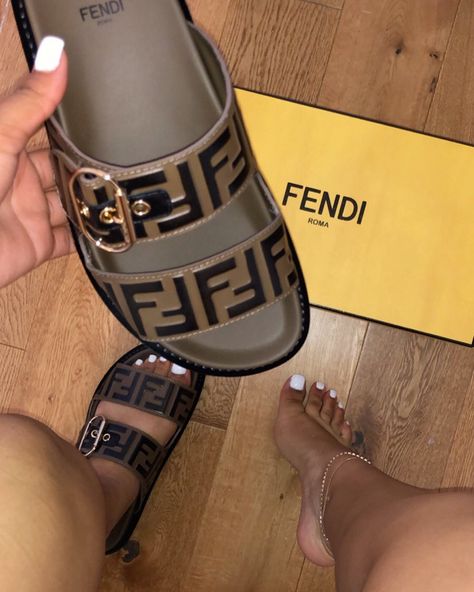 ✨ on Twitter: "fendi buckle sandals… " Fendi Bag, Fresh Shoes, Hype Shoes, Girly Shoes, Aesthetic Shoes, Shoe Inspo, Slides Sandals, Buckle Sandals, Cute Sandals