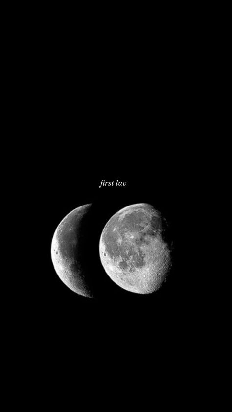 Moon Wallpaper For Couples, Fundaluri Telefon Aesthetic, Couple Moon Wallpaper, Beautiful Words In English, Night Landscape Photography, Bad Boy Style, Sea Wallpaper, Wallpaper Earth, Werewolf Art