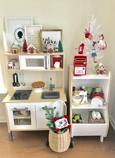 Crawlspace Playroom, Christmas Play Kitchen, Playroom Christmas Decor, Christmas Ikea, Ikea Play, Ikea Dollhouse, Ikea Play Kitchen, Toddler Playroom, Kids Play Kitchen