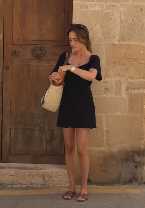 Sandles Outfit, Kate Hutchins, Summer Brown, Boring Clothes, Summer Fits, Anime Boys, Brown Sandals, Inspiration Mode, Fit Check