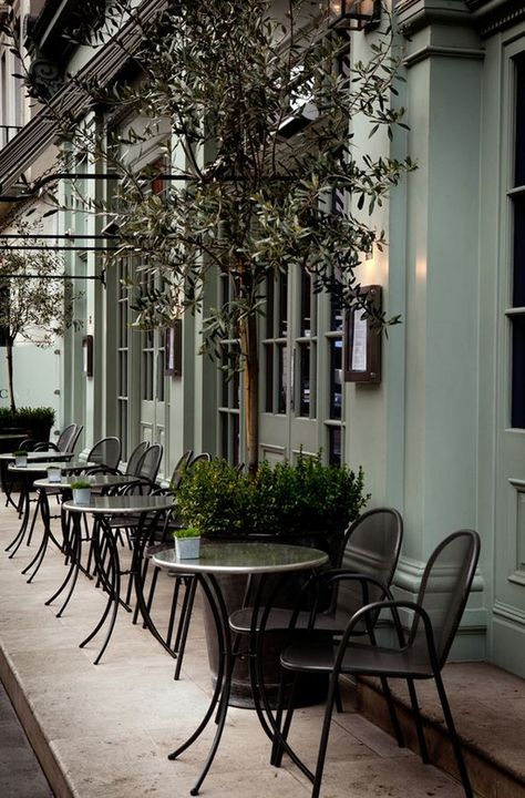 Charlotte Street Hotel, Charlotte Street, Sidewalk Cafe, Cafe Bistro, Outdoor Cafe, French Cafe, Shop Fronts, Hotel Boutique, Design Hotel