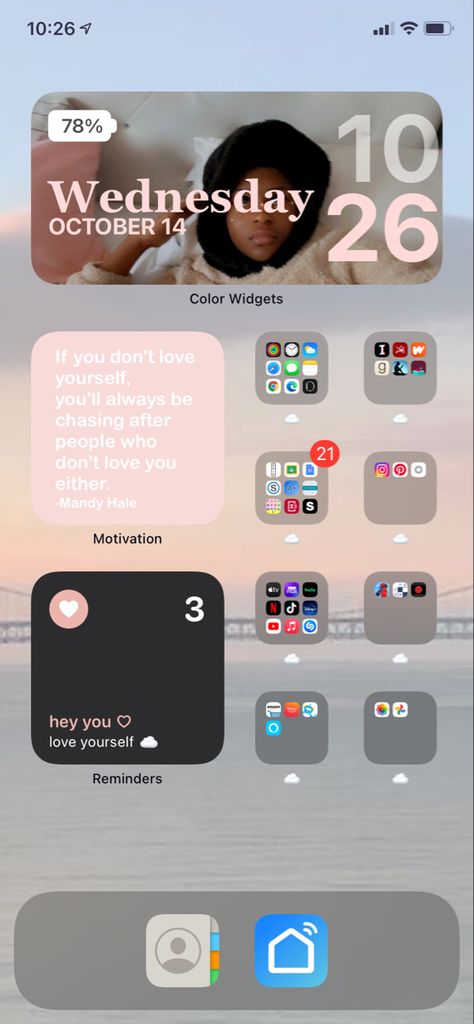 Ios 16 Home Screen Ideas Normal Apps, Ios 11 Home Screen Ideas, Iphone Ios16 Ideas, Home Screen Wallpapers Layout, Iphone Widget Inspiration, Home Screen Organization Iphone Simple, Ios 16 Phone Layout Aesthetic, Iphone Set Up Aesthetic, Widget Ideas Home Screen