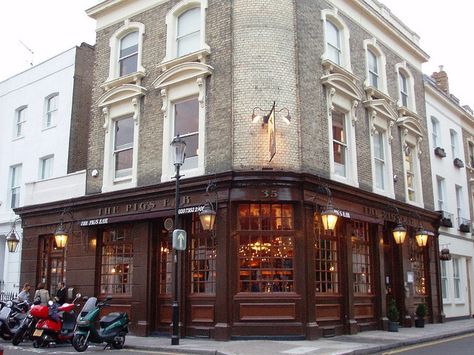 Pig's Ear, Chelsea, London Pub Exterior, English Pub, Pig Ears, British Pub, London Pubs, Paris Style, Chelsea London, Jazz Club, Public House