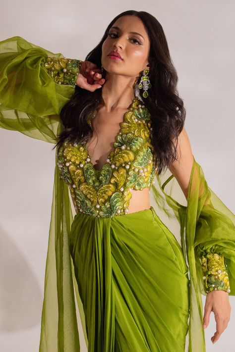 Buy Green Tunic Silk Embroidered Pearl V Neck Cutwork Draped With Organza Jacket For Women by Anshika Tak Label Online at Aza Fashions. Maxi Dress With Jacket, Organza Jacket, Mehendi Outfit, Haldi Outfits, Haldi Outfit, Trendy Outfits Indian, Mehendi Outfits, Green Tunic, Traditional Indian Outfits