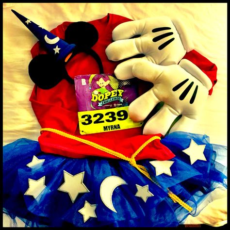 Sorcerer Mickey for the WDW 10k 2015 Princess Half Marathon Costumes, Disney Marathon Costumes, Disney Running Costumes, Disney Running Outfits, Rundisney Costumes, Disney 5k, Race Costume, Marathon Ideas, Disneyland Half Marathon