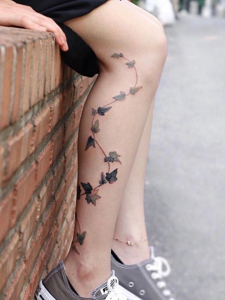 Leg Vine Tattoo Flower Vine Tattoos, Ivy Tattoo, Vine Tattoo, Shape Tattoo, Omerta Tattoo, Landscape Tattoo, Vine Tattoos, Shoulder Tattoos For Women, Pattern Tattoo