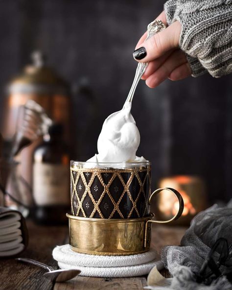 Make yourself a dark chocolatey treat... - Curly Girl Kitchen Gourmet Hot Chocolate, Hot Drinks Recipes, Hot Cocoa Recipe, Milk Cream, Breakfast Drink, Hot Chocolate Bars, Winter Drinks, Hot Chocolate Recipes, Chocolate Drinks