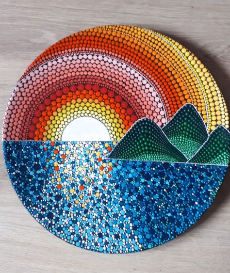 Dot Painting Sunset, Ocean Dot Painting, Ocean Dot Art, Painting On Plates Ideas, Art Painting Sunset, Dot Painting Ideas, Sunset Mandala, Mozaik Art, Ocean Mandala