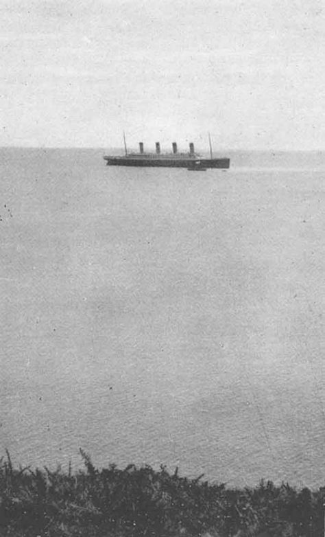 Fascinating Story Behind the Last Photo of the Titanic Before the Sinking, April 1912 ~ Vintage Everyday Titanic Scrapbook, Airplane Flights, Titanic Photos, Titanic Artifacts, Titanic History, Titanic Ship, The Titanic, Rms Titanic, Historical Pictures