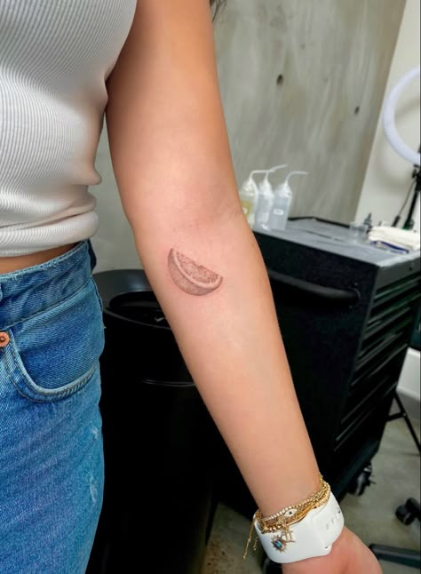 fine line tattoo of realistic orange slice Oranges Tattoo Fruit, Orange Poem Tattoo, The Orange Poem Tattoo, Matching Orange Tattoos, Fine Line Orange Slice Tattoo, Dainty Orange Tattoo, Tattoo Of Orange, Orange Slice Tattoo Black And White, Fine Line Apple Tattoo