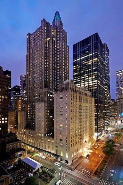 waldorf astoria.new york at night Waldorf Astoria New York, New York At Night, Astoria New York, New York May, Waldorf Astoria, Nyc Life, Guest Rooms, Willis Tower, San Francisco Skyline