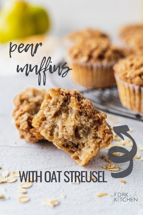 Pears deserve this season of apples and pumpkin! These warm, light and fluffy muffins are packed with fresh pears, oats, and topped with a cinnamon oat streusel! They're the perfect easy (and cozy!) breakfast for your family, or just yourself! | Fork in the Kitchen #breakfast #breakfastideas #easyrecipe #pear #fallrecipes Pear Oat Muffins, Pear Muffins Recipes, Fluffy Muffins, Pear Muffins, Ripe Pears, Pecan Muffins, Streusel Muffins, Cinnamon Streusel, Cozy Breakfast