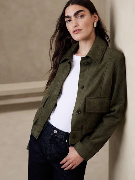 Jackets To Wear With Dresses, Olive Jacket, Outfit Mujer, Suede Fashion, My Summer, Banana Republic Factory, Material Girls, Suede Jacket, Capsule Wardrobe