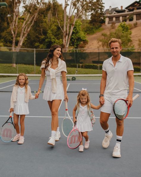 Because really we’re all here for these little tennis cuties 🥹🤍 📸 @micarodriguezphoto . . . #tennisfamily #tennisfashion #tennisplayer #juniortennis #tennispractice #tenniskirt #tenniskids #pickleballislife #pickleballfamily #familygoals #dadgoals #mommyandme #familyphotoshoot #familypictures #girlmom #girldad #daddydaughter Sporty Photoshoot, Tennis Court Photoshoot, Tennis Photoshoot, Father And Daughter Love, Tennis Girl, Tennis Party, Tennis Outfits, Tennis Life, Kids Tennis