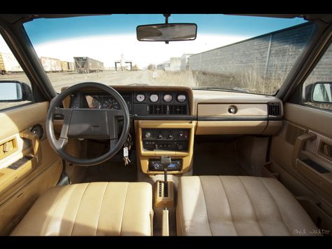 Interior Volvo 240 Volvo 240 Interior, Volvo Estate, Vintage Volvo, Volvo Wagon, Money Jar, Volvo 240, Volvo Cars, Classy Cars, Dream Garage