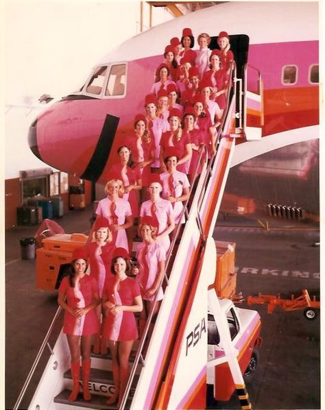 sick outfits Boutique Hotel Paris, Pink Wheels, Tout Rose, Jet Age, I Believe In Pink, Come Fly With Me, Flight Attendants, Vintage Air, Wallpaper Vintage