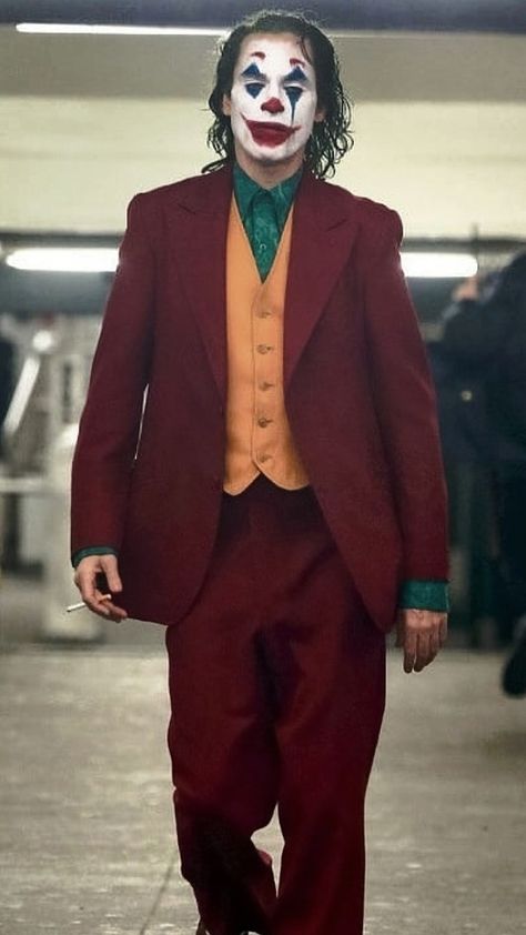 Joker Inspired Outfit, Joker Aesthetic, Movie Character Outfits, Danny Panthom, Joker Phoenix, Joker Halloween Costume, Joker Clown, Joker Halloween, Joker Images