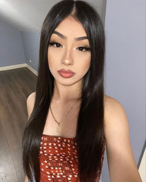 Instagram Baddie Makeup, With And Without Makeup, Latina Makeup Looks, Latina Hair, Latina Makeup, Pretty Makeup Looks, Instagram Baddie, Fancy Makeup, Cute Makeup Looks