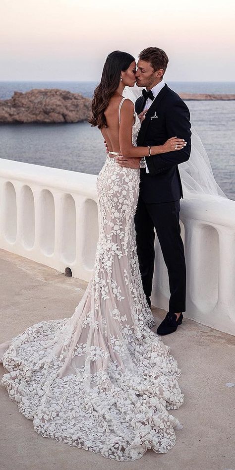 Backless Mermaid Wedding Dresses, Traditional Gowns, Elegant Bridal Gown, Wedding Dresses 2020, Country Wedding Dresses, Wedding Dress Trends, Priyanka Chopra, Bridal Wedding Dresses, Wedding Dresses Simple