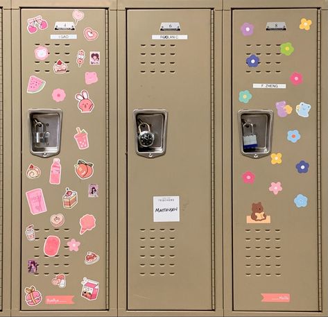 Back 2 School Aesthetic, Locker Graphic Design, Locker Drawing, Locker Background, Lily Iglehart, Locker Aesthetic, Aim Aesthetic, Aesthetic Locker, Locker Stickers