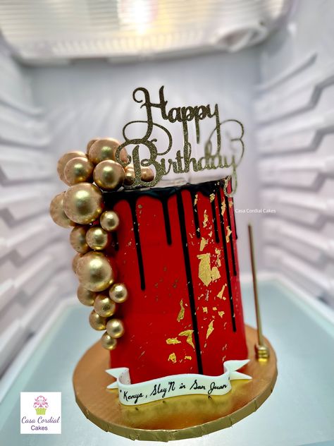 Red Black And Gold Cake Ideas, Orange Birthday Cake For Men, 18th Birthday Cake Red And Black, Red And Black Birthday Theme Man, Black Red Gold Cake, Red And Black Cake For Men, Red Birthday Cake For Men, Red Black And Gold Cake, Red And Black Cake Ideas Birthdays