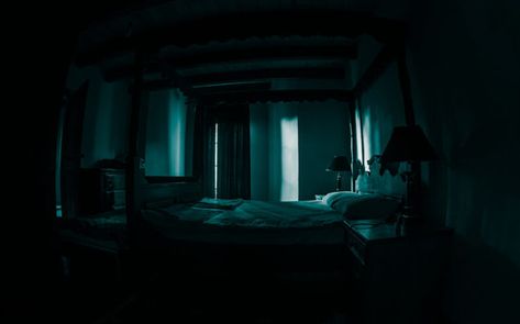 Scary Bedroom, Creepy Bedroom, Bedroom With Window, Horror Concept, Dark Bedroom, Password Manager, Home Alone, Dark Room, Horror Story