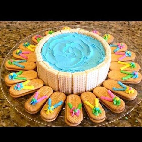 Flip Flop Cookie, Pool Cake, Pool Party Food, Fiesta Tropical, Reunion Ideas, Summer Cookies, Luau Birthday, Hawaiian Party, Shark Week