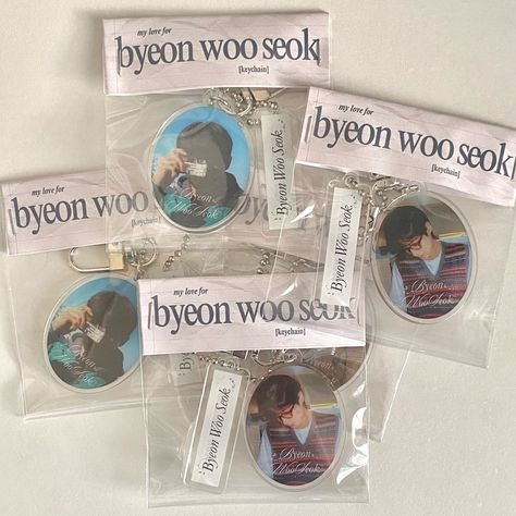 📞 instocks — get them now before it’s gone 🚂 — byeonsarkives.com #byeonwooseok #byeonwooseoksg #keychains #trinkets #keychain #kpop #kdrama Kpop Freebies, Byeon Woo Seok, Kpop Kdrama, Keychain Design, Fan Art Drawing, Men's Korean Style, Cat Pendants, Creative And Aesthetic Development, K Pop Music