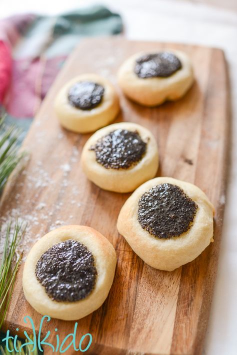 Homemade Kolache Recipe for Christmas Morning | Tikkido.com Poppyseed Kolache Recipe, Kolochkys Recipe, Lekvar Recipe, Poppy Seed Kolache Recipe, Kolache Recipes, Kolache Recipe Czech, Poppy Seed Recipes, Filled Bread, German Pastries