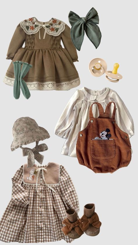 Vintage baby Vintage Infant Clothes, Baby Girl Vintage Outfits, Vintage Baby Girl Outfits, Baby Thrift Clothes, Victorian Baby Clothes, Old Money Baby Outfits, Vintage Toddler Outfits, Old Baby Clothes Ideas, Thrifted Baby Clothes