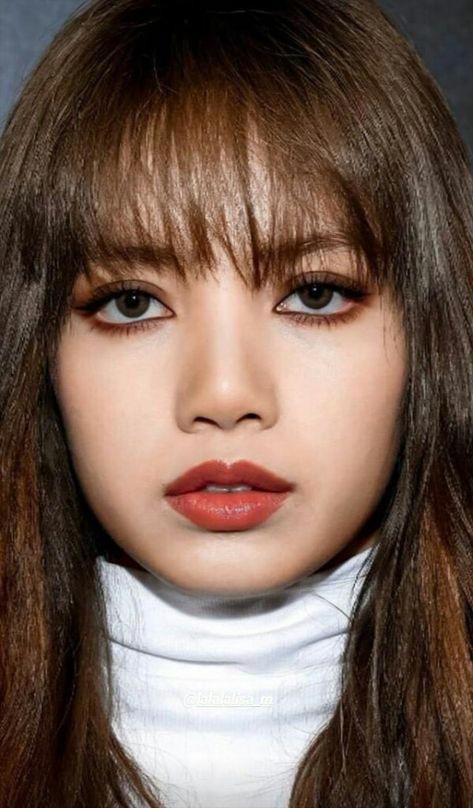 Lalisa Manoban Makeup, Korean Eye Makeup, You Are My Life, Lisa Bp, Face Photography, I Love You Forever, Blackpink Fashion, Love You Forever, Lalisa Manoban