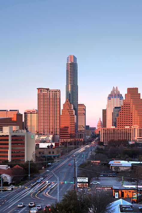 Downtown Austin Austin Tx Wallpaper, Austin Texas Downtown, Downtown Austin Texas Aesthetic, Austin Tx Aesthetic, Austin Texas Wallpaper, Ut Aesthetic, Austin Texas Aesthetic, Austin Aesthetic, Austin Downtown