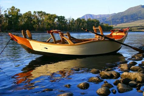 Montana drift boat Fly Fishing Boats, Duck Boat Blind, Drift Boat, Livingston Montana, Shanty Boat, Flat Bottom Boats, Runabout Boat, Plywood Boat Plans, Duck Boat