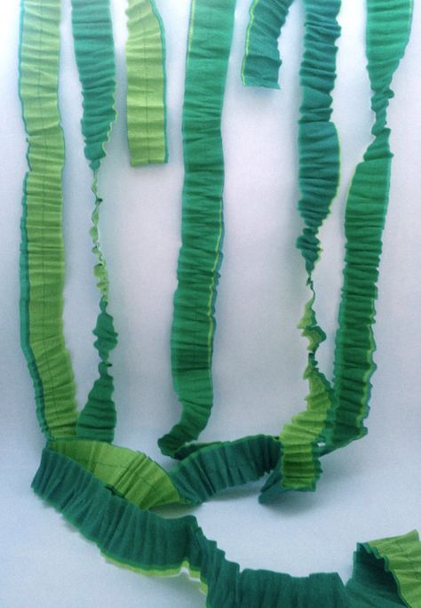 Mermaid Party Decoration: Seaweed Seaweed Streamers, Diy Seaweed, Paper Seaweed, Dolphin Birthday Parties, Submerged Vbs, Mermaid Pool Parties, Sea Cake, Mermaid Theme Birthday Party, Bubble Birthday