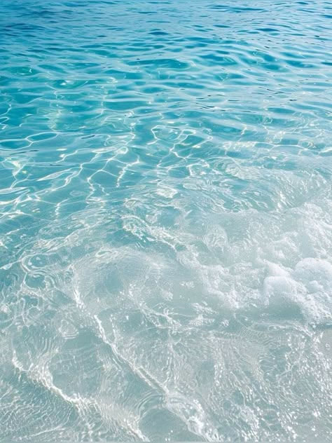 Beach Phone Wallpaper, Summer Prints Wallpaper, Pretty Ocean, Shuffles Aesthetic, Aesthetic Sea, Beach Sky, Water Aesthetic, Water Reflection, Light Blue Aesthetic