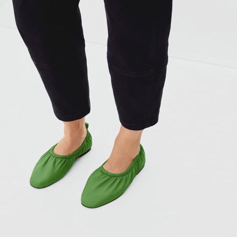 Women’s Scrunch Flat - Basil | Everlane Women's Flat Shoes, Fun Color, Slingbacks, Women's Flats, Cashmere Cardigan, Flat Shoes, Slip Ons, Womens Flats, Flat Shoes Women