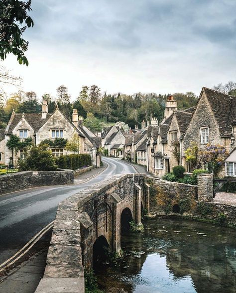 Magic Places, Castle Combe, Voyage Europe, Future Travel, English Countryside, England Travel, Travel Inspo, Pretty Places, Cyprus