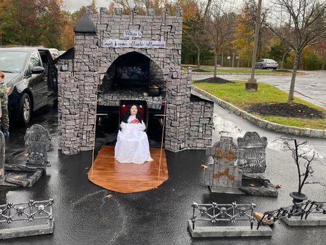 Dracula’s Castle Trunk or Treat Vampire Trunk Or Treat Ideas, Castle Trunk Or Treat, Trunk Or Treat Truck, Trunk Or Treat Ideas, Dracula Castle, Dark Castle, Count Dracula, Treat Ideas, Trunk Or Treat