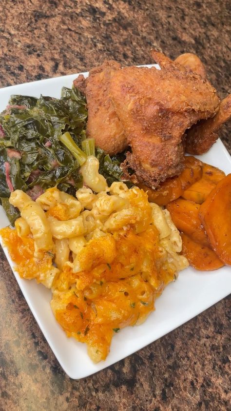 Destiny Symone (@cookingwithdestiny) | Instagram Southern Recipes Soul Food, Soul Food Dinner, Food Crush, Food Babe, Food Therapy, Good Eat, Collard Greens, Food Recepie, Food Goals