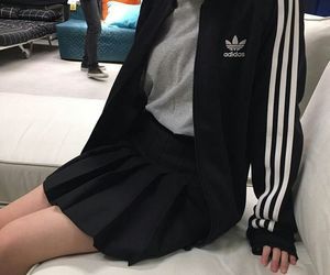 black Kiyoko Shimizu, 2014 Tumblr, Adidas Girl, Adidas Outfit, Korean Fashion Trends, Pinterest Fashion, Soft Grunge, Korean Outfits, Aesthetic Clothes