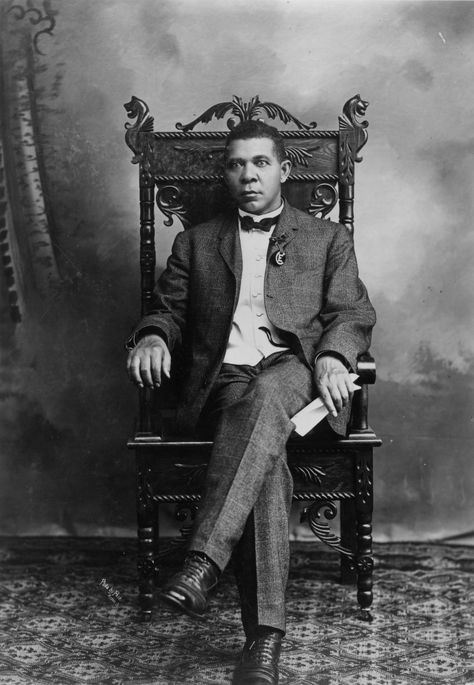 8 Things You Might Not Know About Booker T. Washington Booker T Washington, Human Rights Campaign, Booker T, Famous Books, Large Canvas Prints, African American History, Black People, Black Light, American History