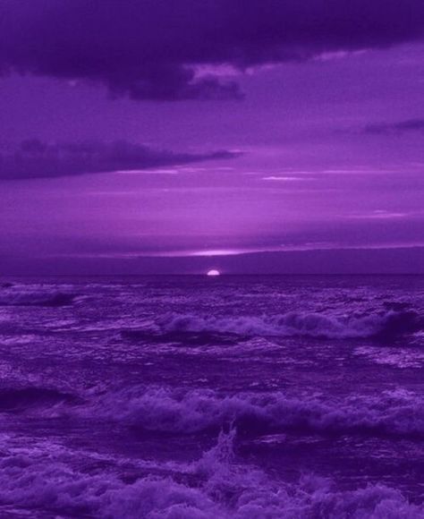 Purple aesthetics, purple vibes,🔮💜🎵☂️, purple ocean Aesthetic Usernames, Purple Ocean, Good Day Sunshine, Wallpaper Purple, Purple Vibe, Purple Sunset, Website Design Layout, Ocean Wallpaper, Purple Sky